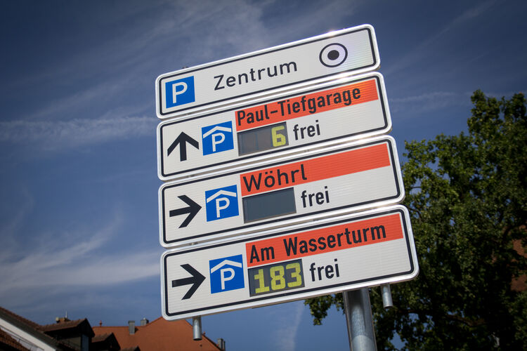 Parkleitsystem an der Jakob-Sandtner-Realschule
